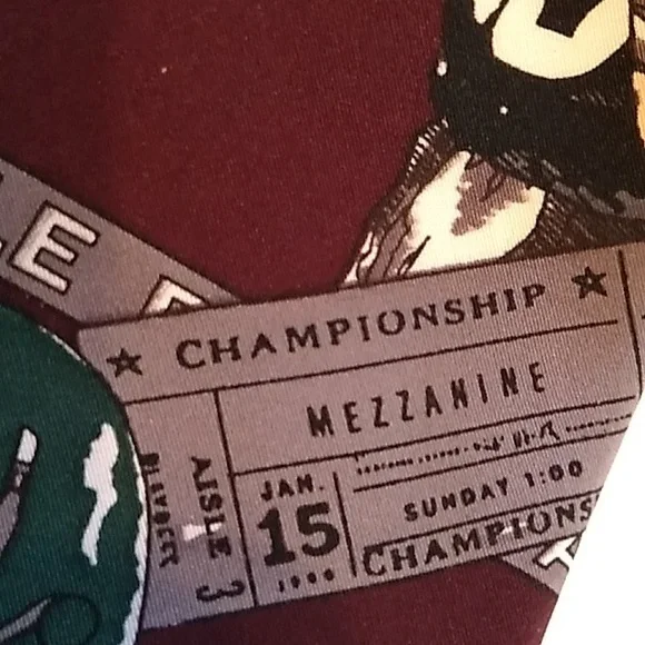 Football Tie - Picture 9 of 9